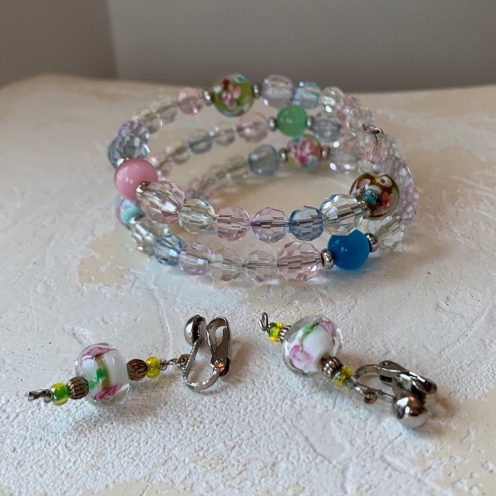 Vtg Floral Faceted Glass Bead AB Murano lampwork Wrap Bracelet Clip-on Earrings